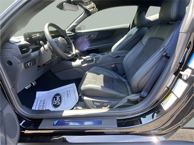 2025 Ford Mustang Dark Horse