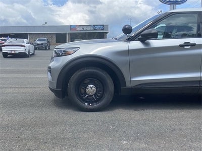 2025 Ford Utility Police Interceptor Base