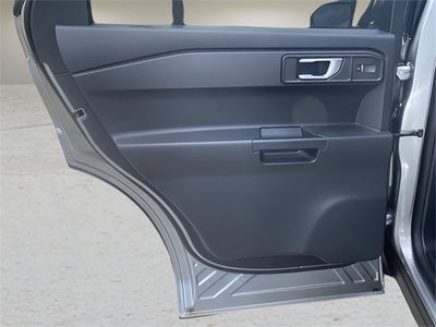 2025 Ford Utility Police Interceptor Base