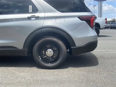 2025 Ford Utility Police Interceptor Base