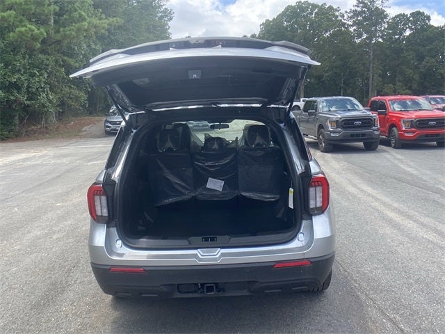 2025 Ford Utility Police Interceptor Base