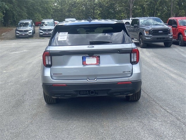 2025 Ford Utility Police Interceptor Base