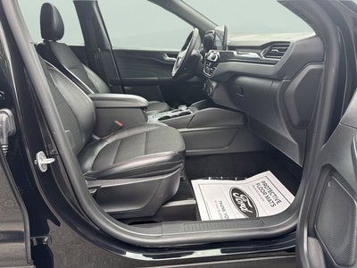 2025 Ford Escape ST-Line Select