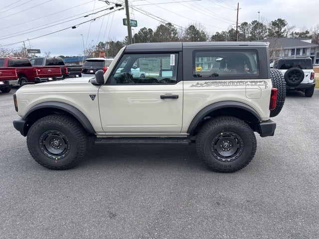 2025 Ford Bronco Base