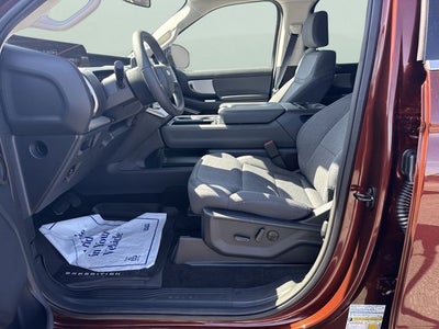 2027 Ford Expedition Active