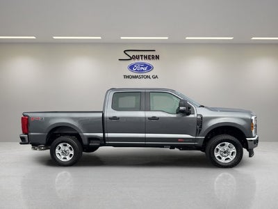 2027 Ford F-250SD XLT