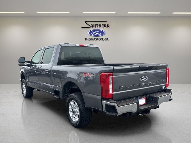 2027 Ford F-250SD XLT