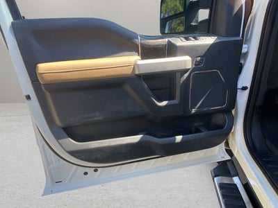 2022 Ford F-250SD Lariat