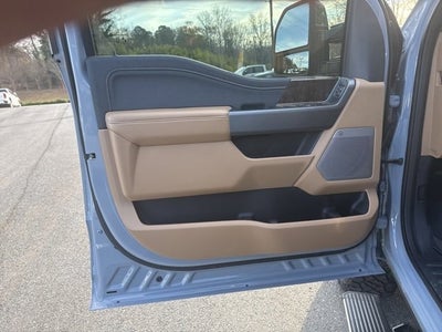 2025 Ford F-250SD Lariat