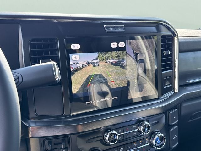 2027 Ford F-350SD Lariat