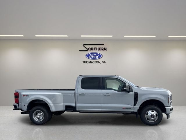 2026 Ford F-350SD Platinum DRW