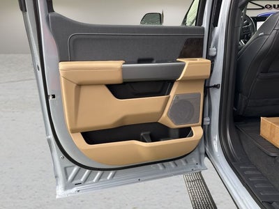 2026 Ford F-350SD Lariat DRW