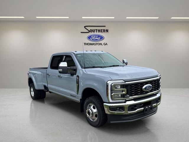 2026 Ford F-350SD Lariat DRW