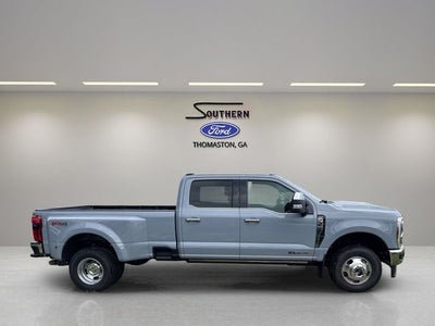 2026 Ford F-350SD Lariat DRW