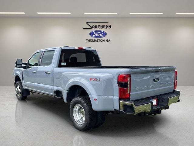 2026 Ford F-350SD Lariat DRW