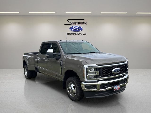2026 Ford F-350SD Lariat DRW