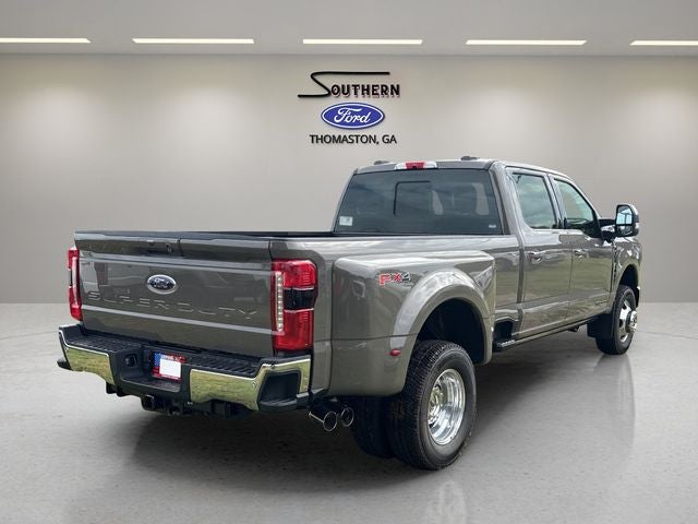 2026 Ford F-350SD Lariat DRW