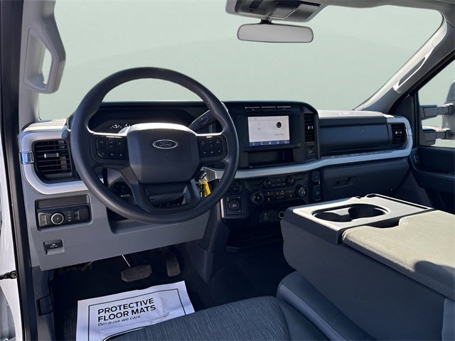 2024 Ford F-350SD XLT DRW