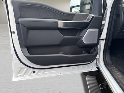 2025 Ford F-450SD Platinum DRW