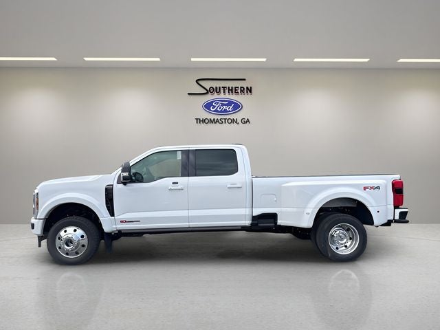 2025 Ford F-450SD Platinum DRW