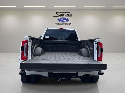 2025 Ford F-450SD Platinum DRW