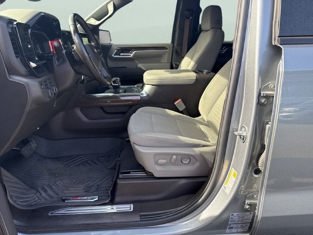 2024 Chevrolet Silverado 1500 LT LT1