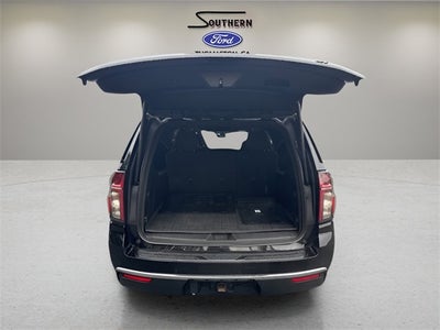 2022 Chevrolet Suburban LT