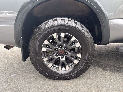 2024 Nissan Titan PRO-4X