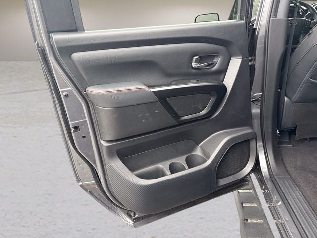 2024 Nissan Titan PRO-4X