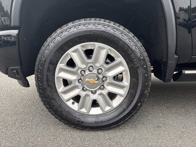 2025 Chevrolet Silverado 3500HD High Country