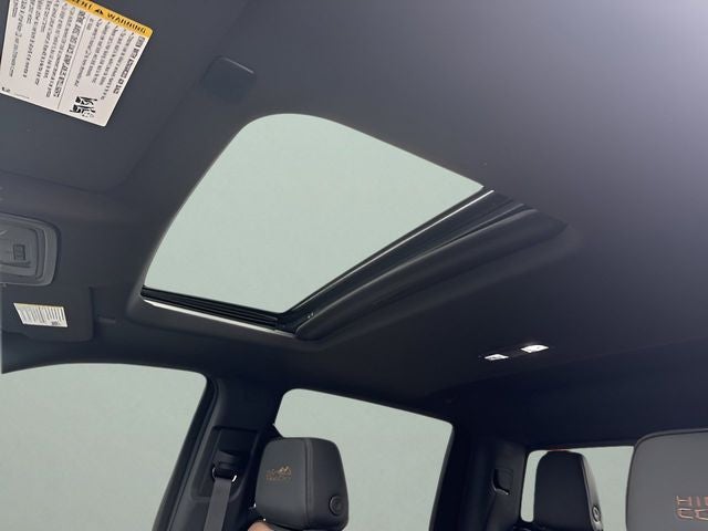 2025 Chevrolet Silverado 3500HD High Country