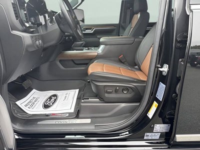 2025 Chevrolet Silverado 3500HD High Country