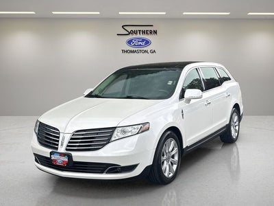 2017 Lincoln MKT Elite