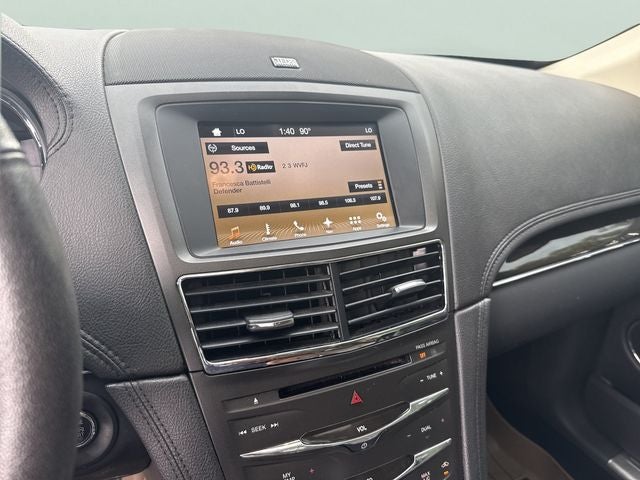 2017 Lincoln MKT Elite