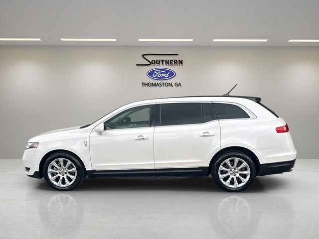2017 Lincoln MKT Elite