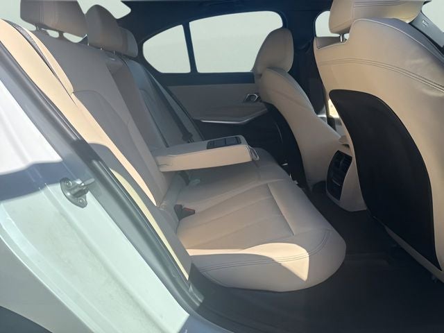2024 BMW 3 Series 330i