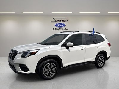 2022 Subaru Forester Premium