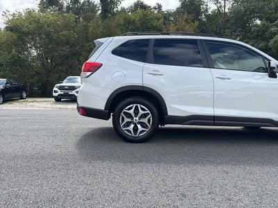 2022 Subaru Forester Premium