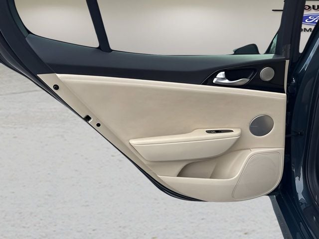 2023 Kia Stinger GT-Line