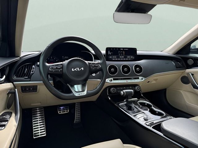 2023 Kia Stinger GT-Line