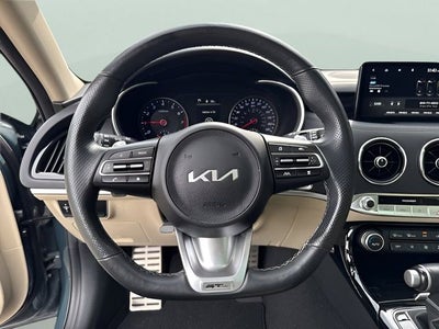 2023 Kia Stinger GT-Line