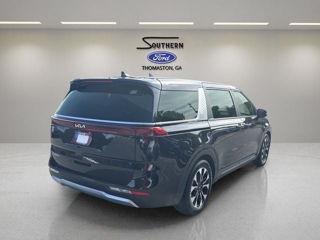 2024 Kia Carnival EX