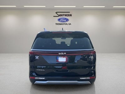 2024 Kia Carnival EX