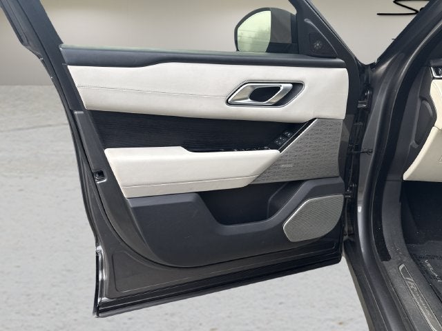 2019 Land Rover Range Rover Velar SE R-Dynamic